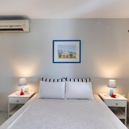 Sea View Studios 菲尼卡斯 外观 照片