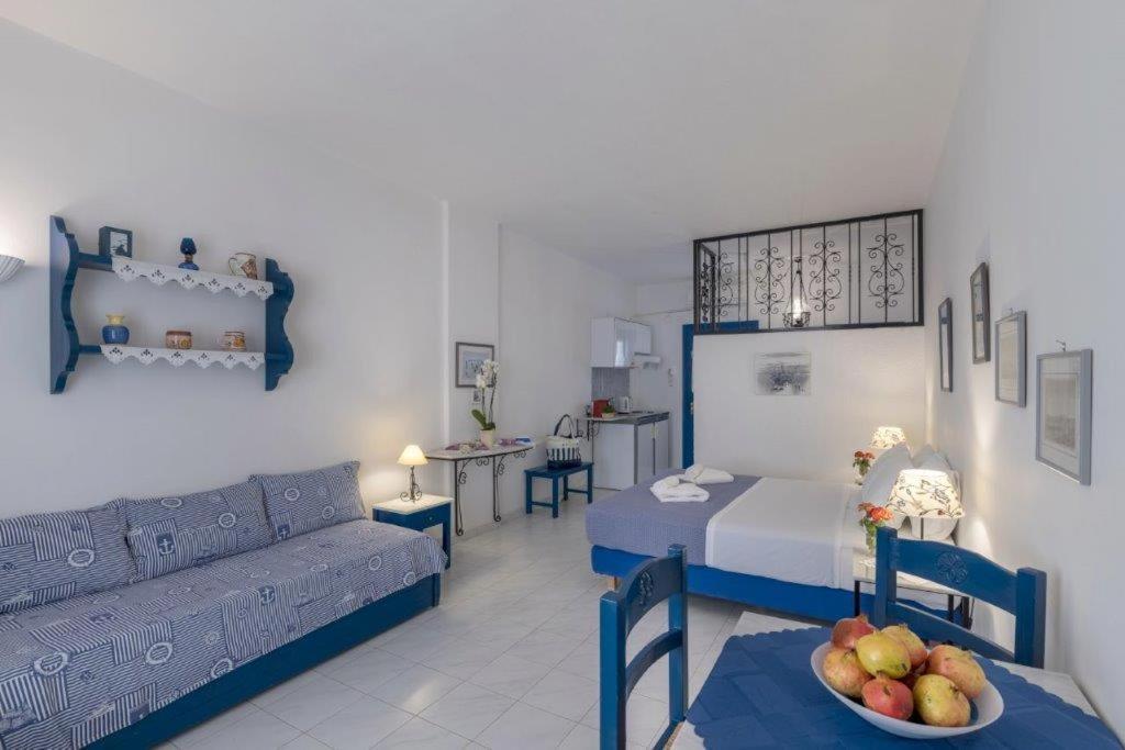 Sea View Studios 菲尼卡斯 外观 照片